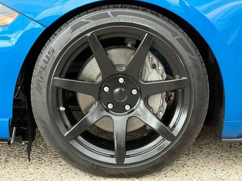 Used 2021 Ford Mustang GT w/ Black Accent Package RWD image 28