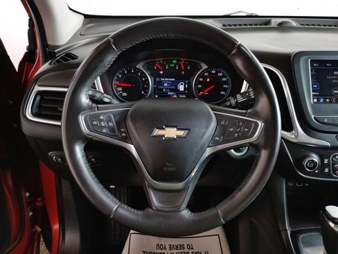 Used 2020 Chevrolet Equinox LT FWD image 22