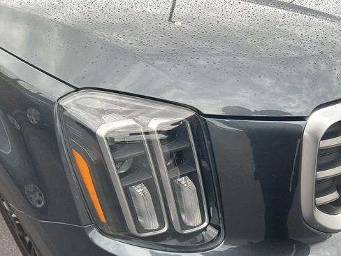 Used 2023 Kia Telluride SX Prestige AWD/4WD image 36