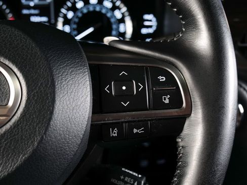 Used 2018 Lexus LX 570 4WD image 18