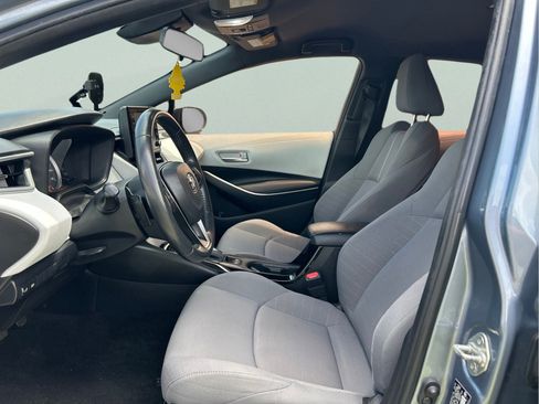 Used 2022 Toyota Corolla SE FWD image 9
