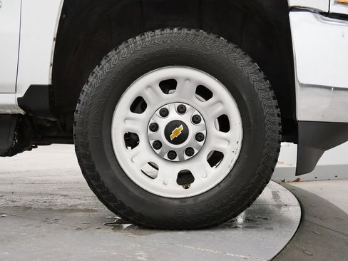 Used 2019 Chevrolet Silverado 3500 W/T image 33