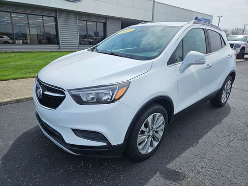 Used 2017 Buick Encore Preferred FWD image 2