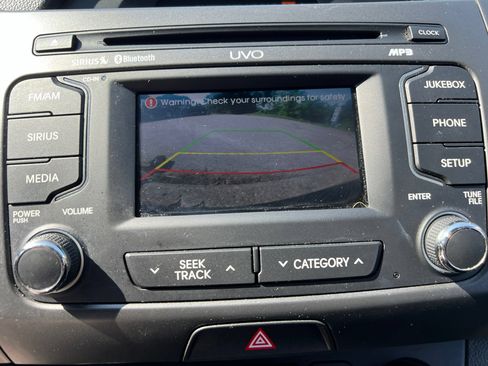 Used 2013 Kia Sportage FWD image 30