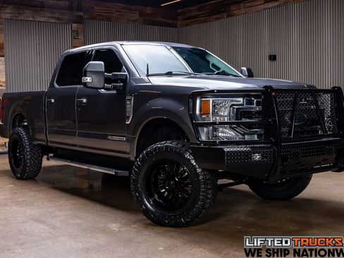 Used 2021 Ford F250 Lariat w/ Lariat Value Package AWD/4WD image 1