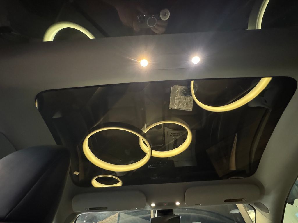 Used 2022 Tesla Model 3 Performance AWD/4WD image 18
