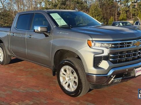 Used 2024 Chevrolet Silverado 1500 LTZ w/ LTZ Convenience Package II image 5