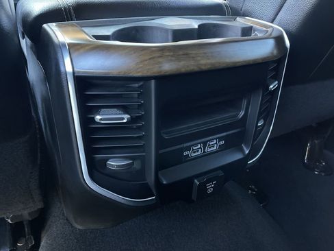 Used 2024 RAM 3500 Laramie w/ Towing Technology Group image 21