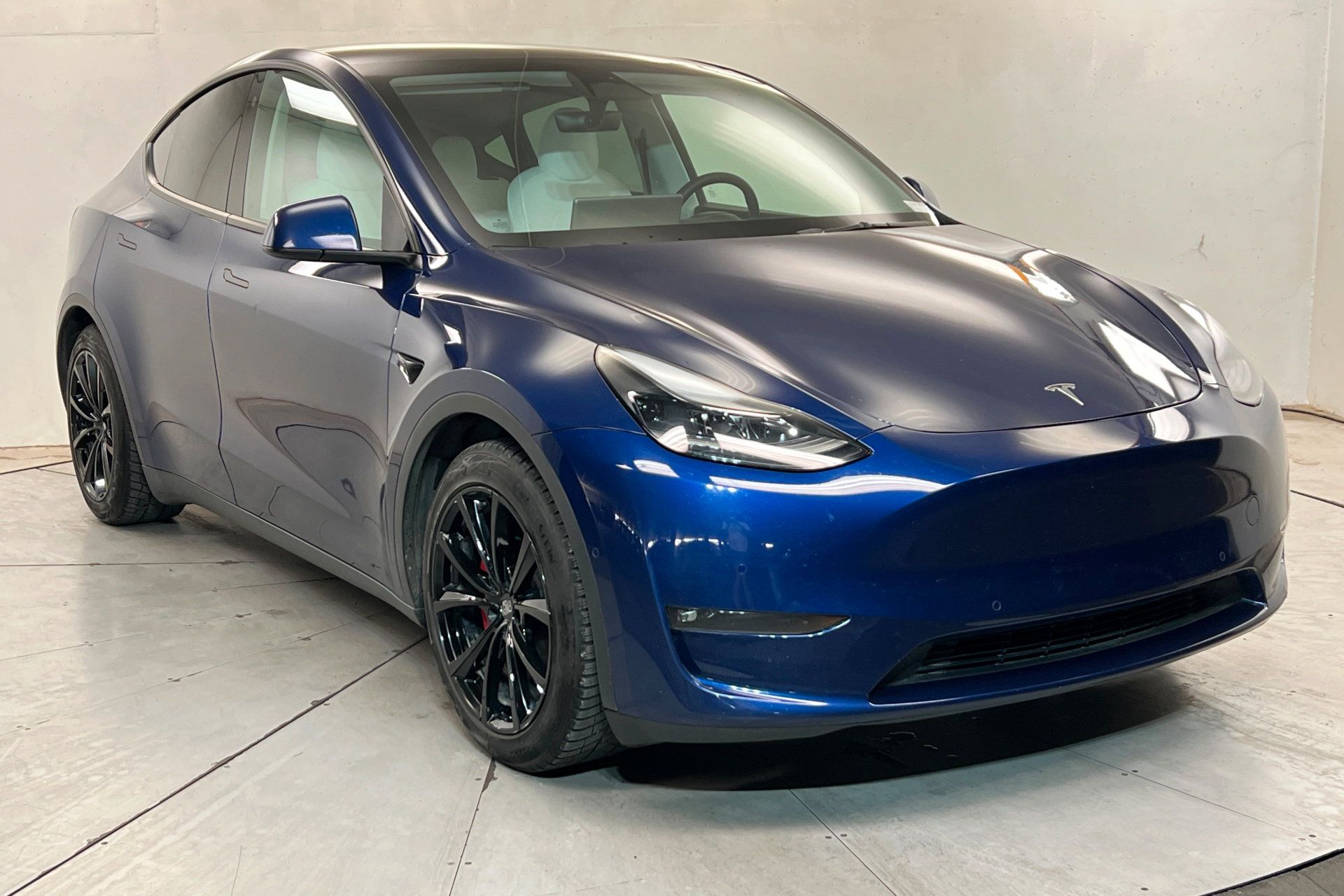 Used 2022 Tesla Model Y Performance AWD/4WD image 8