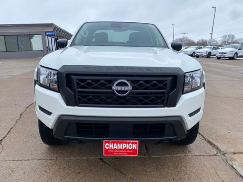 Used 2022 Nissan Frontier S w/ Technology Package image 4