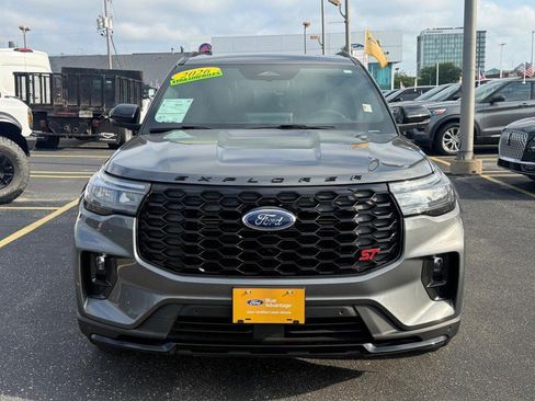 Certified 2026 Ford Explorer ST w/ Sun And Sound Package AWD/4WD image 12
