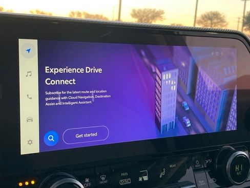 Used 2024 Toyota Highlander Platinum image 22