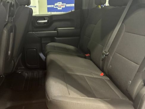 Used 2022 Chevrolet Silverado 1500 W/T w/ WT Convenience Package AWD/4WD image 23