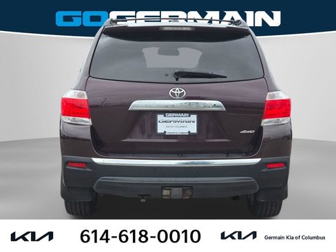 Used 2013 Toyota Highlander Limited AWD/4WD image 9