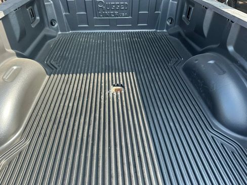 Used 2017 Ford F350 Platinum w/ Platinum Ultimate Package AWD/4WD image 44
