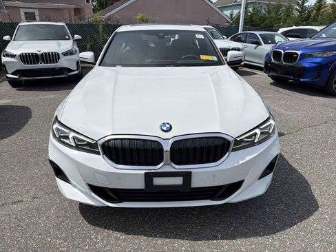 Certified 2023 BMW 330i xDrive Sedan w/ Driving Assistance Package AWD/4WD image 3