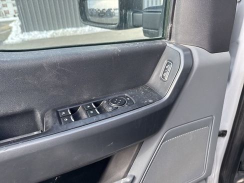 Used 2023 Ford F250 XLT image 11