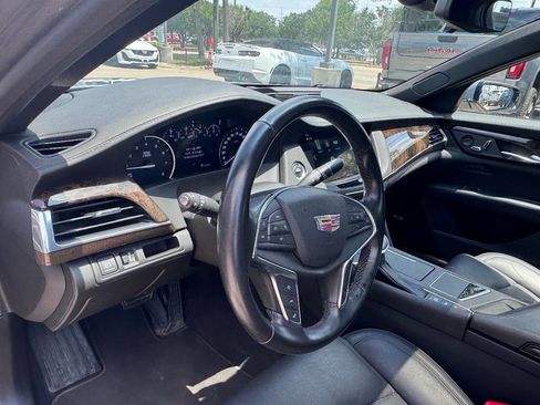 Used 2018 Cadillac CT6 Luxury RWD image 13