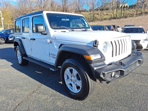 Used 2018 Jeep Wrangler Unlimited Sport S image 2