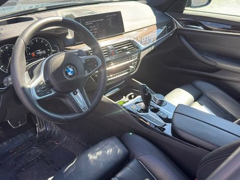 Used 2017 BMW 540i xDrive AWD/4WD image 9