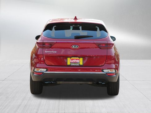 Used 2020 Kia Sportage LX AWD/4WD image 6