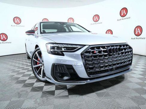Certified 2022 Audi S8 w/ S8 Comfort Plus Package AWD/4WD image 2