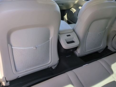 Used 2020 Volvo S60 T6 Momentum image 18