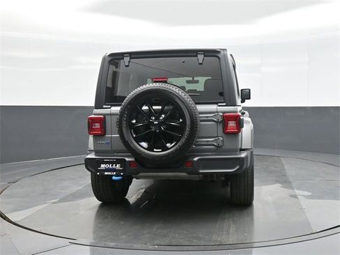 Used 2023 Jeep Wrangler Unlimited Sahara image 6