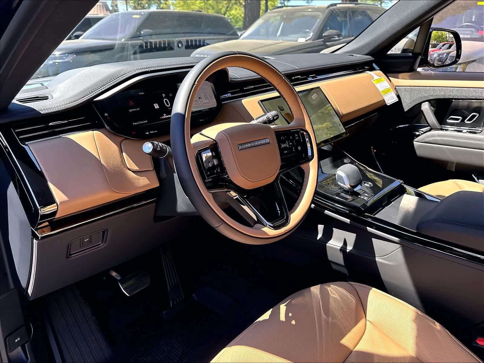 New 2026 Land Rover Range Rover Sport Dynamic SE AWD/4WD image 8