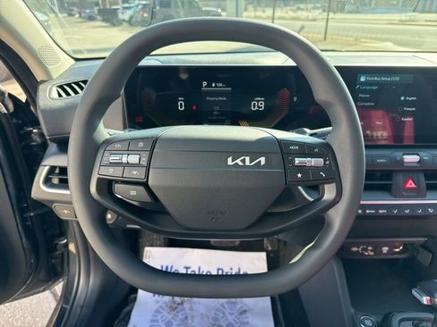 New 2026 Kia K4 LXS image 23
