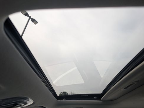 New 2026 Hyundai Elantra Limited image 19