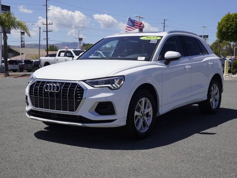 Used 2023 Audi Q3 2.0T Premium image 8