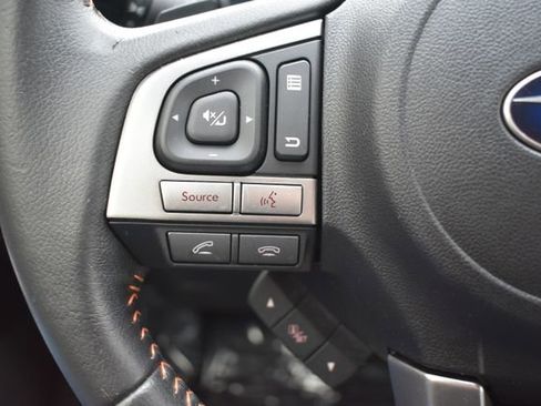 Used 2016 Subaru Crosstrek 2.0i Premium AWD/4WD image 21
