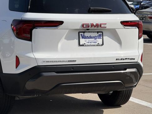 Used 2025 GMC Terrain Elevation AWD/4WD image 6