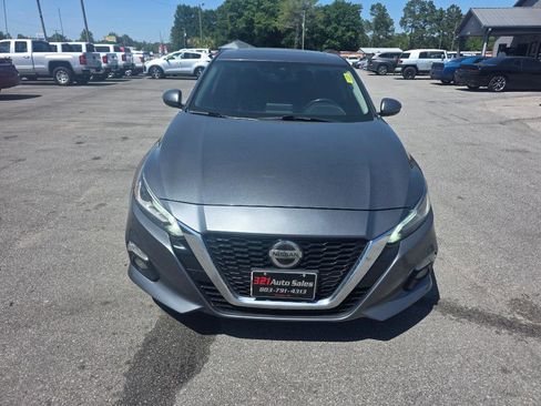Used 2019 Nissan Altima 2.5 SV AWD/4WD image 1