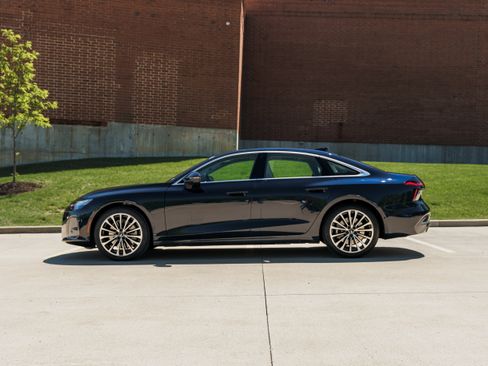 Certified 2026 Audi A6 Premium Plus w/ Premium Plus Package AWD/4WD image 6