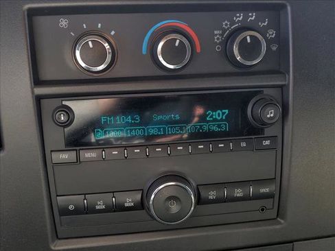 Used 2021 GMC Savana 3500 Extended image 13