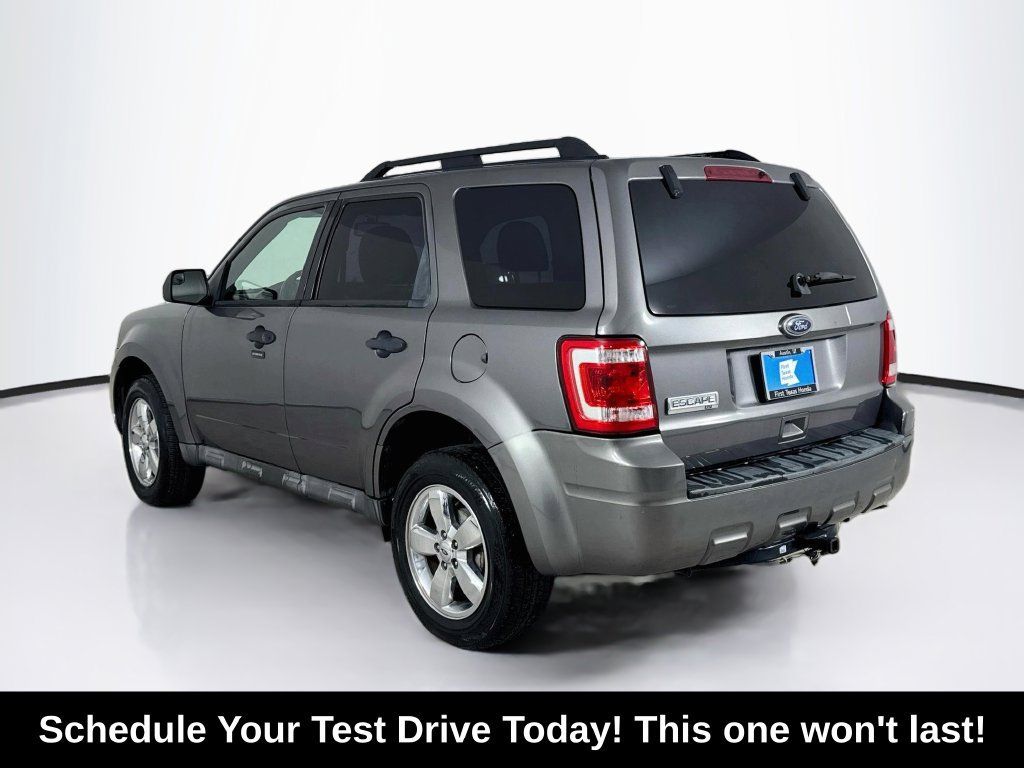 Used 2011 Ford Escape XLT w/ 201A Rapid Spec Order Code FWD image 6