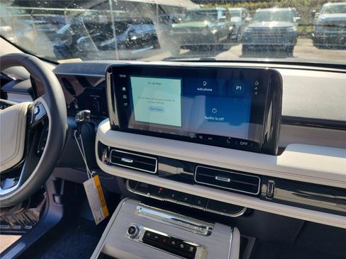 New 2026 Lincoln Aviator Reserve image 26