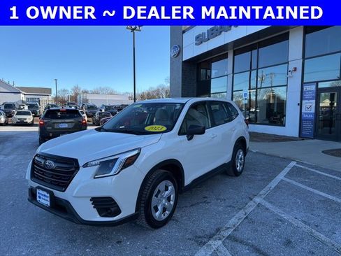 Used 2023 Subaru Forester Base image 1