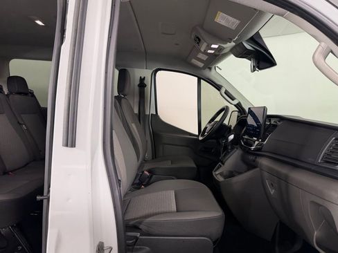 Used 2024 Ford Transit 350 XLT image 28