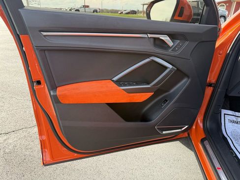 Used 2020 Audi Q3 2.0T Prestige w/ Prestige Package image 21