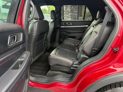 Used 2018 Ford Explorer Sport AWD/4WD image 11