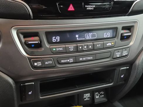 Certified 2023 Honda Passport EX-L image 33