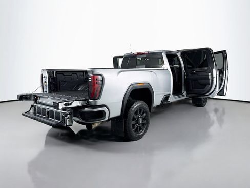 Used 2024 GMC Sierra 3500 AT4 w/ Technology Package AWD/4WD image 25