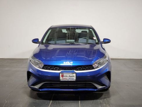 Used 2022 Kia Forte LXS image 3