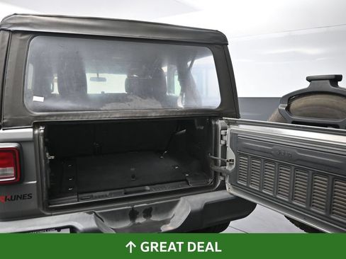 Used 2023 Jeep Wrangler Unlimited Sport AWD/4WD image 28