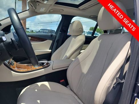 Used 2019 Mercedes-Benz E 300 4MATIC image 11