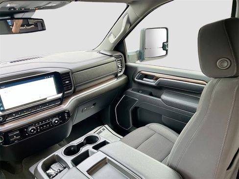 Used 2025 Chevrolet Silverado 3500 LT w/ All Star Edition image 23