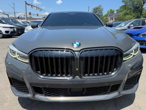 Used 2021 BMW 750i xDrive w/ M Sport Package AWD/4WD image 6